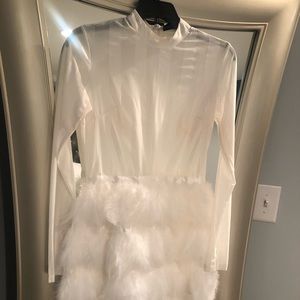 Beautiful white party dress size small